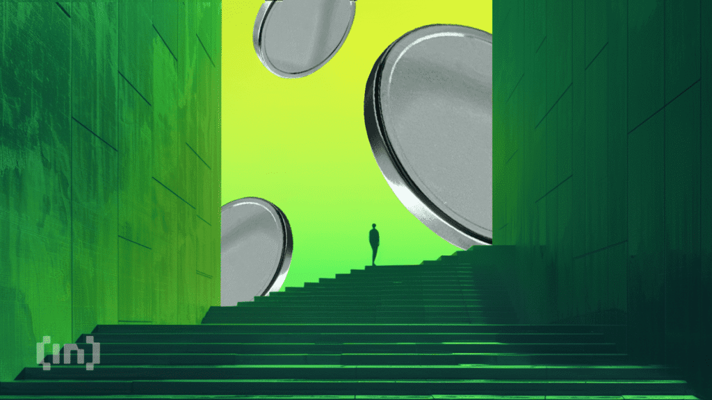 Today's altcoins trends saros, moodeng, and pepe